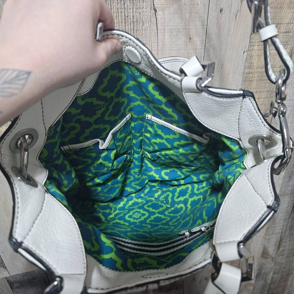 ORYANY White Pebbled Leather Shoulder Bag Crossbody Purse - Picture 5 of 5